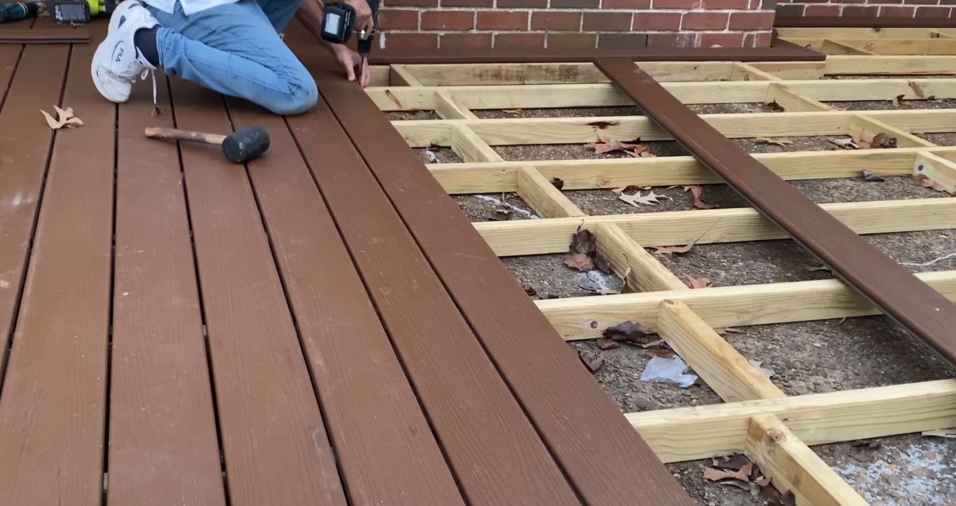 Quality deck construction, repair, and replacement services in Fontana, CA